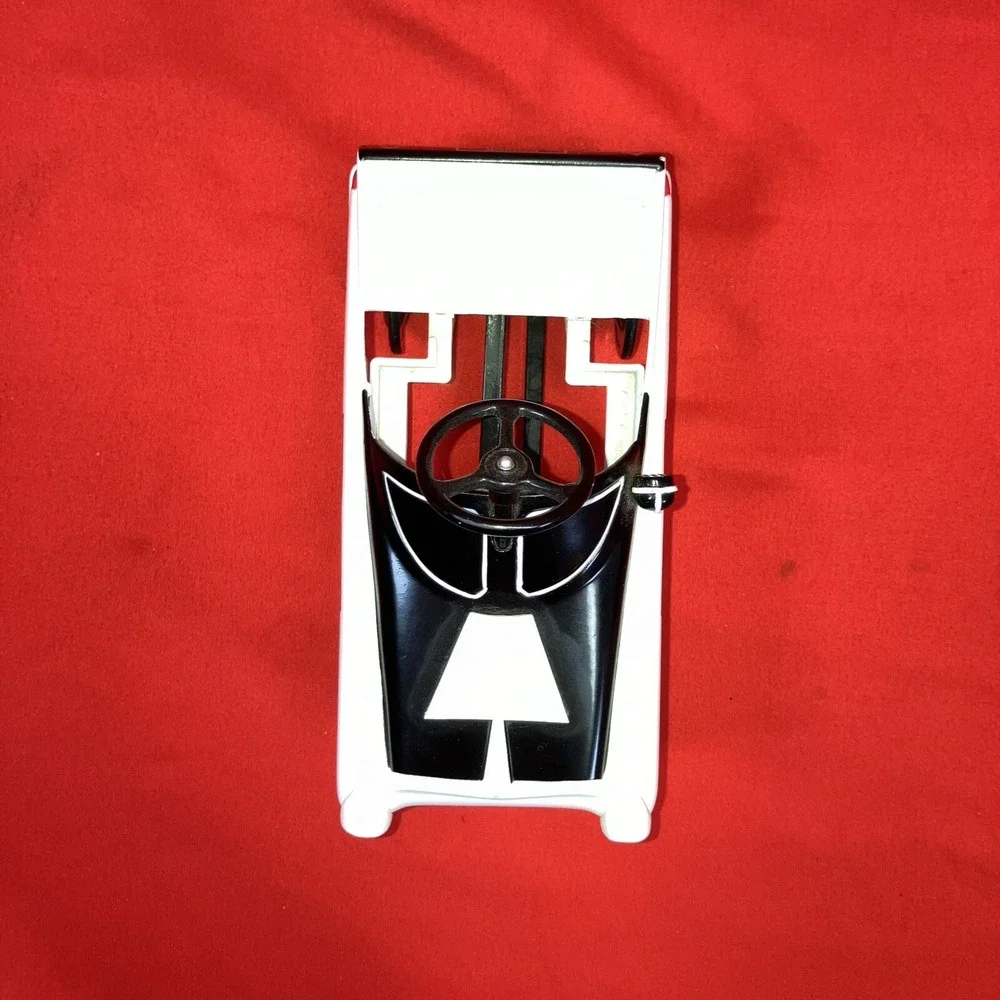 1994‎ Hallmark Garton Kiddie Car Classics / 1956 Dragnet / Police Pedal #22443 - Picture 13 of 16